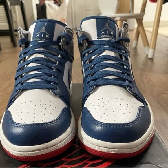 Jordan 1 true blue jordan 3 Nike dunk - Picture 2 of 4